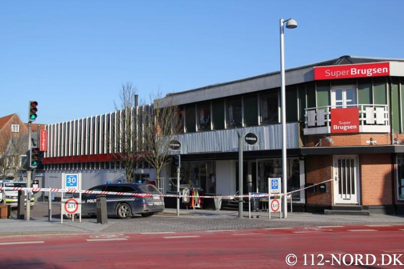 2301201806_t2_1.jpg